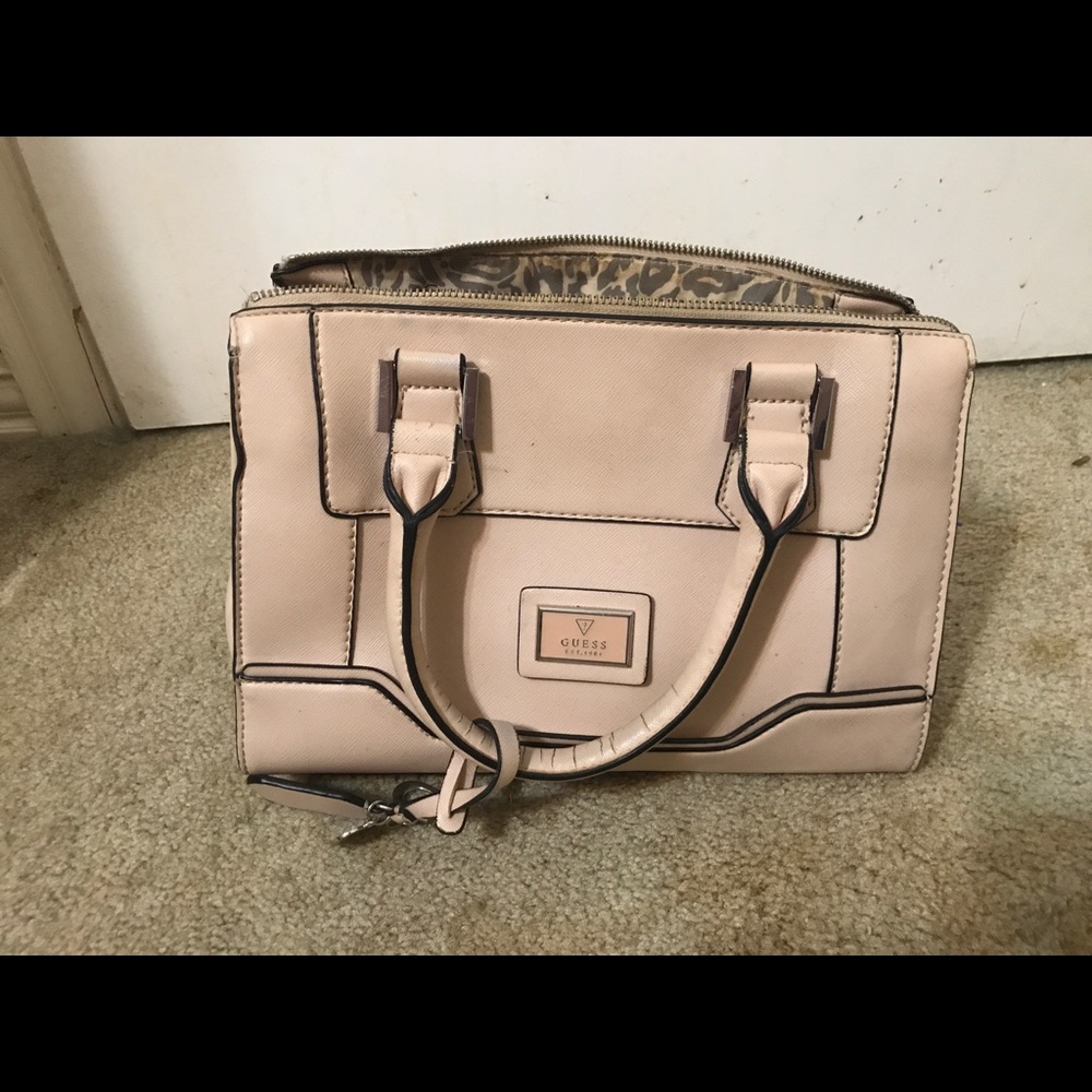 Pink guess purse